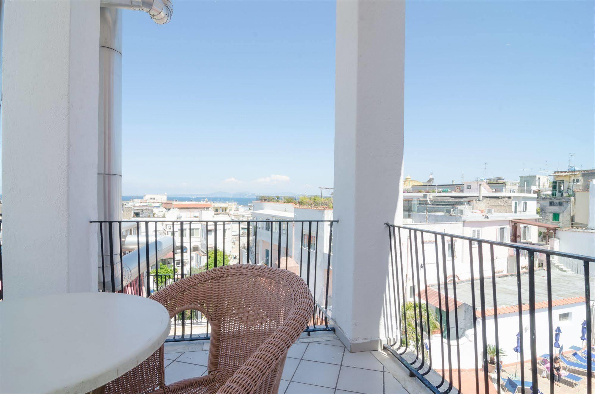 Hotel Flora Wellness&Beauty Ischia Exterior foto