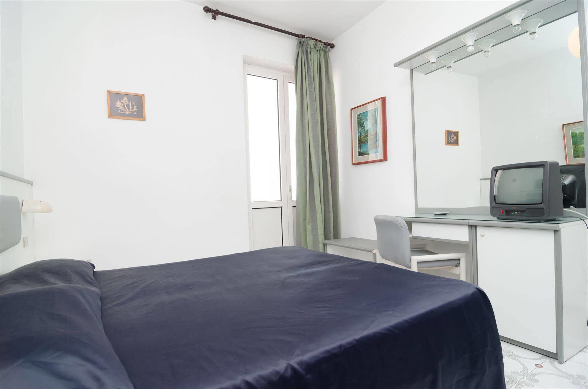 Hotel Flora Wellness&Beauty Ischia Exterior foto