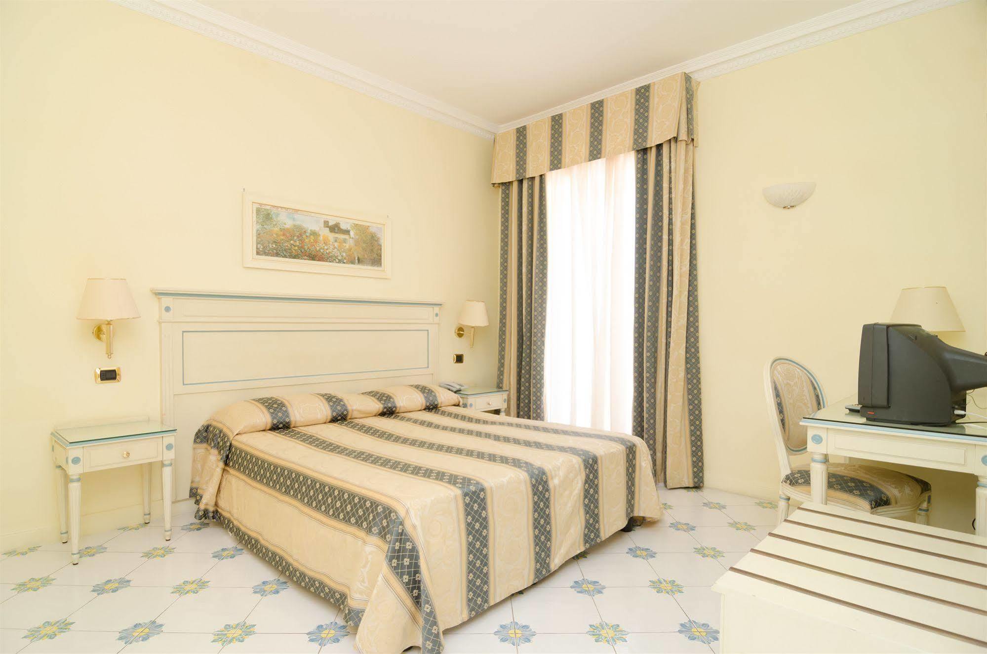 Hotel Flora Wellness&Beauty Ischia Exterior foto